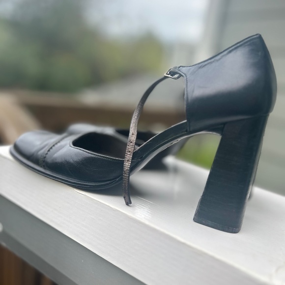 Charles David | Black Leather Mary Jane Heels 7.5 - Picture 1 of 14